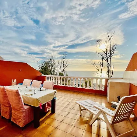 Appartement Colonial Cliffs *