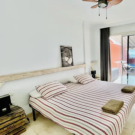 Colonial Cliffs Appartement *